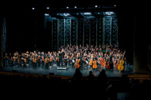 Bailando Al Compas concert, June 2025