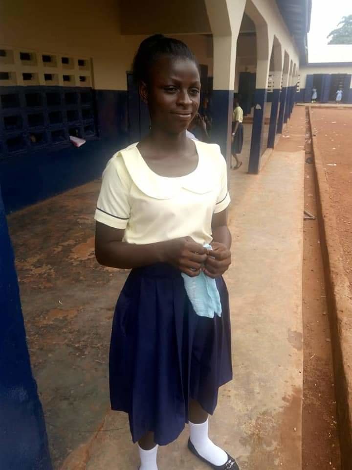 Give an education to 100 teenage mothers in Ghana