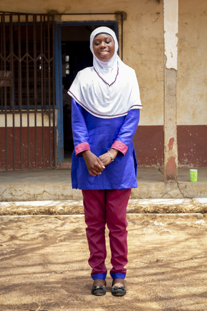 Give an education to 100 teenage mothers in Ghana