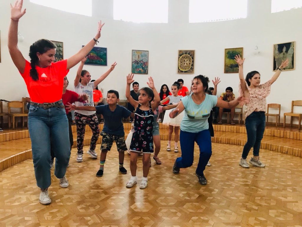 Help wounded soldiers and refugees (Karabakh war)