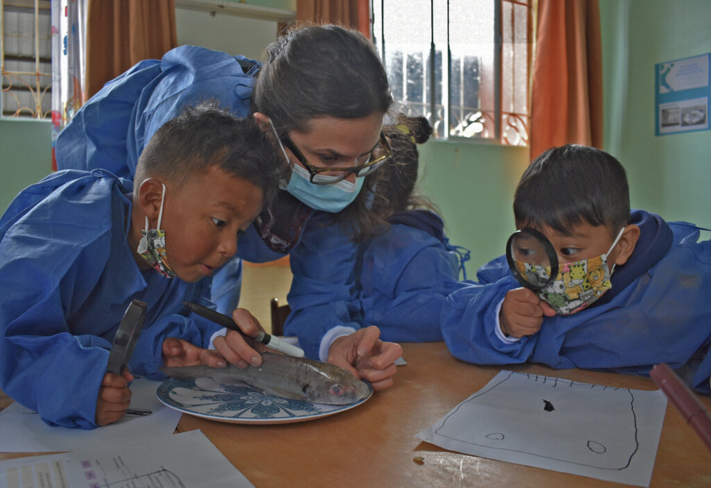 Educate and empower 200 kids at-risk in Ecuador