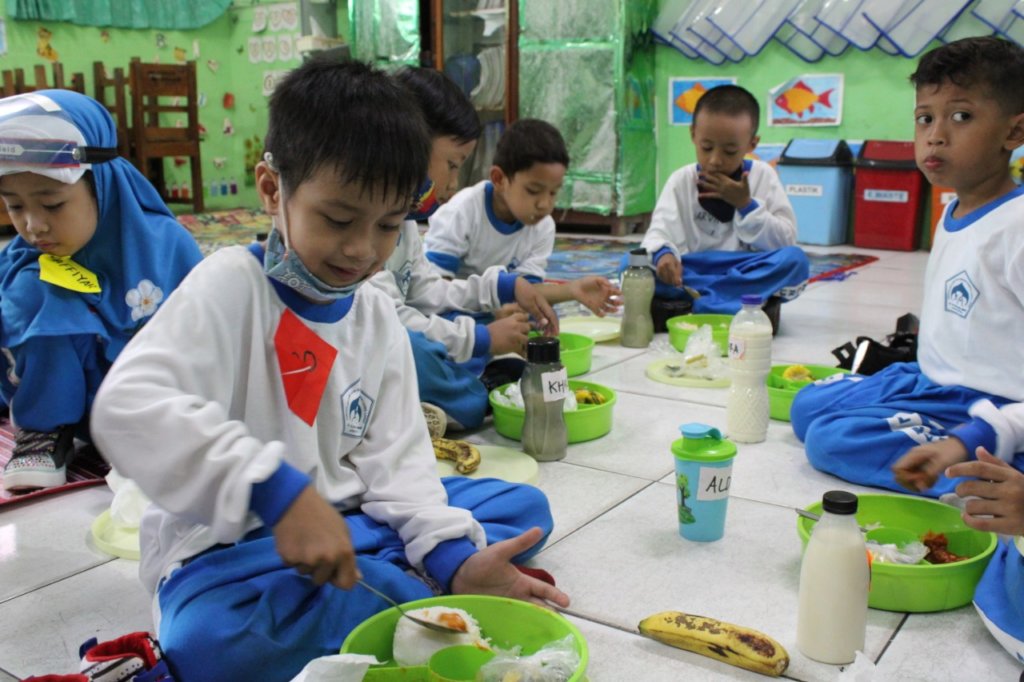 Ignite Hope: Feed 23000 Vulnerable Kids in Jakarta
