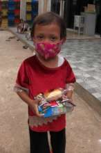 Foodbank distributing healthy snacks for children