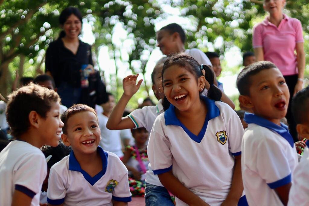 Improving the rural education in Colombia