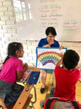 Clara Sofia giving English classes