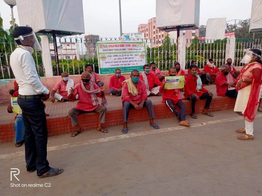 HELPING THE POOR IN BIHAR INDIA TO SURVIVE COVID