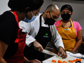 Teaching students how to cut properly