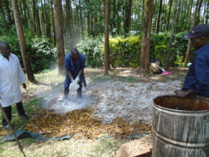 Preparing the mushroom substrate