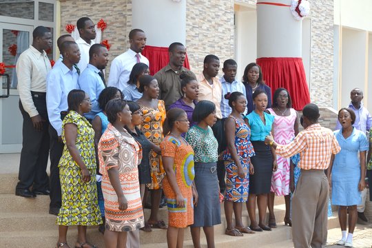 A chorus of Ghanaian singers at the inauguration.