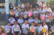 Give scholarships to poor students in Guatemala