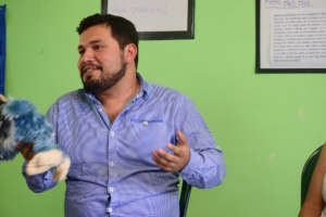 Jorge presenting a teaching technique