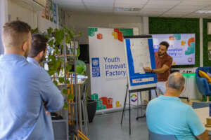 Visual pitching during Youth Innovation Factory