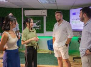 Welcoming new SocialTech Lab team members!