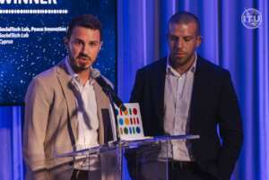 Accepting the 2024 SDG Digital GameChangers Award
