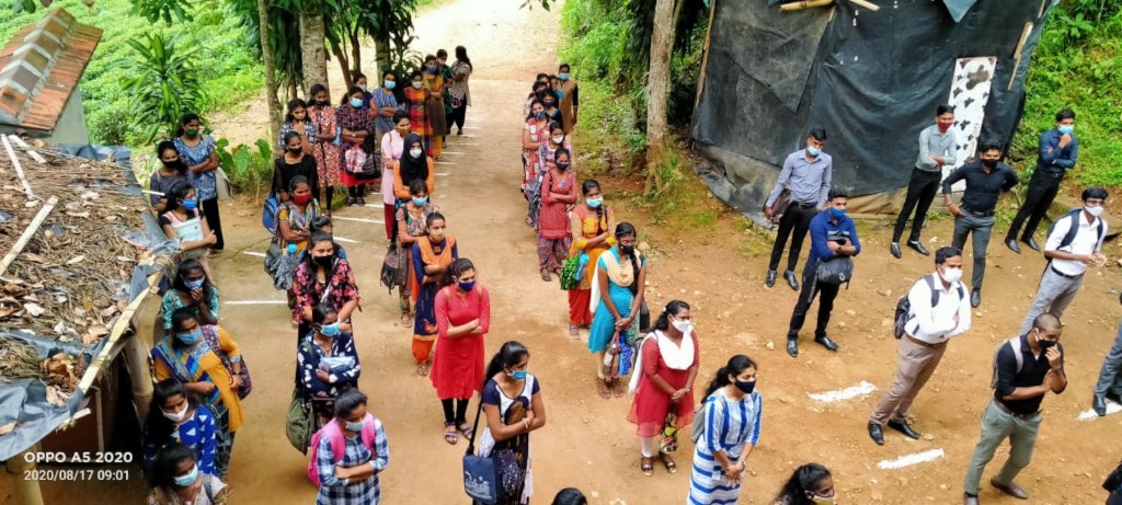 Protect mental health, keep our centres open!