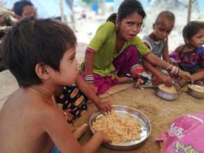 Daily snack & education to 140 children in India