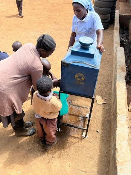 CLEAN WATER ACCESS AT THE CENTRE OF LOVE KIBERA