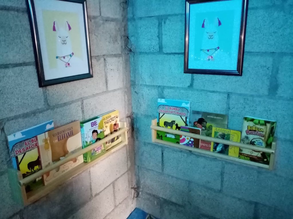 Share the joy of reading with a Guatemalan child