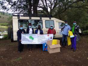 Vaccination team arrive to set up outreach clinic