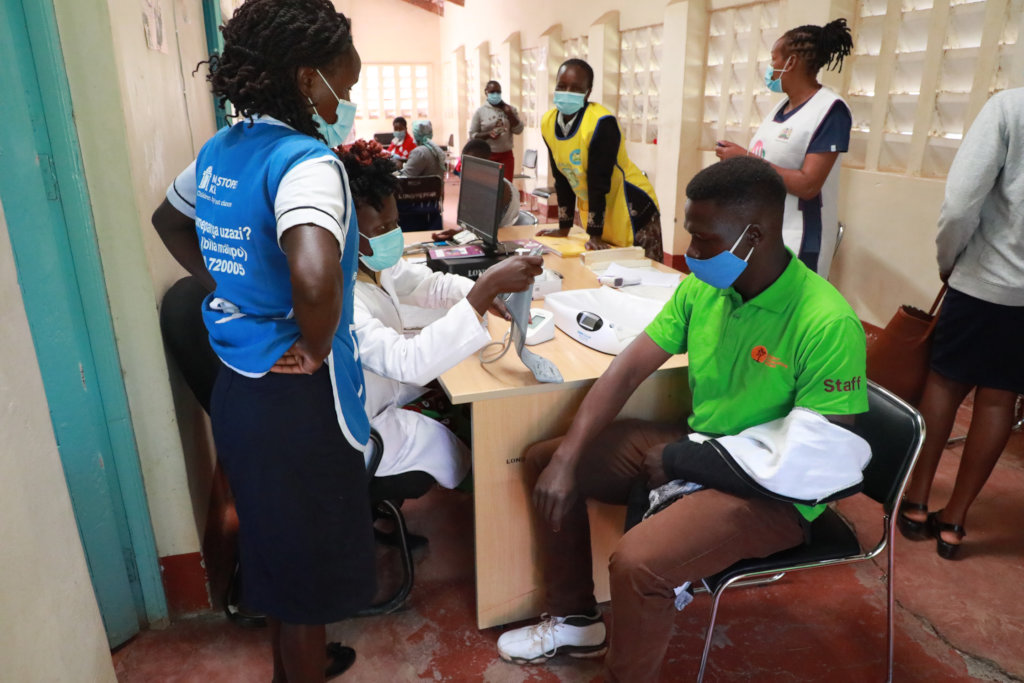 Support Covid-19 vaccine programme in rural Kenya