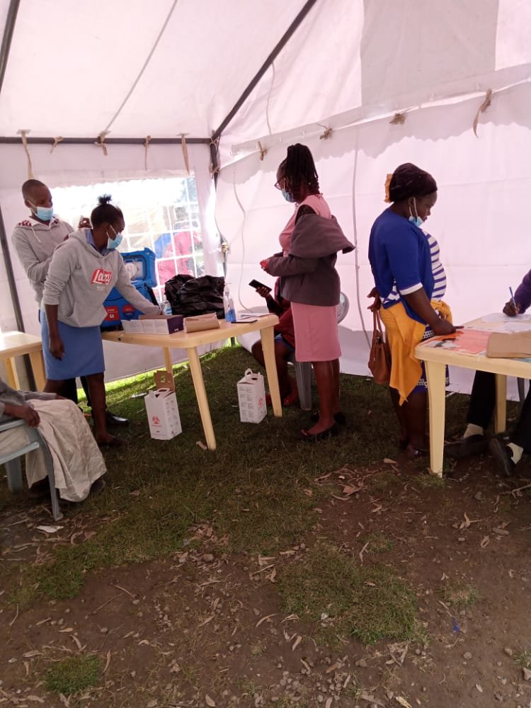 Support Covid-19 vaccine programme in rural Kenya