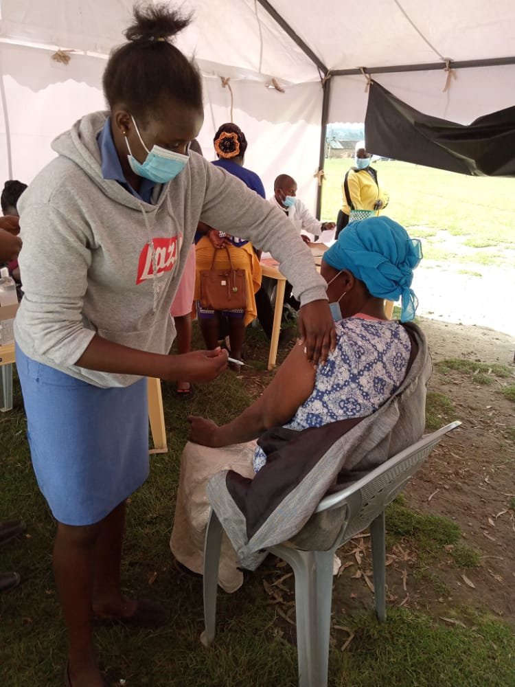 Support Covid-19 vaccine programme in rural Kenya