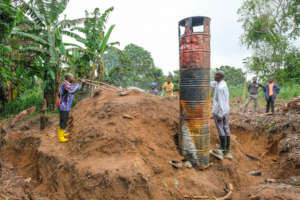 Building an improved kiln to produce charcoal