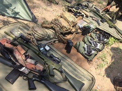 FIGHTING POACHING - SAVING RHINO