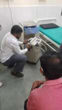Demonstration of use of oxygen concentrator-Velhe