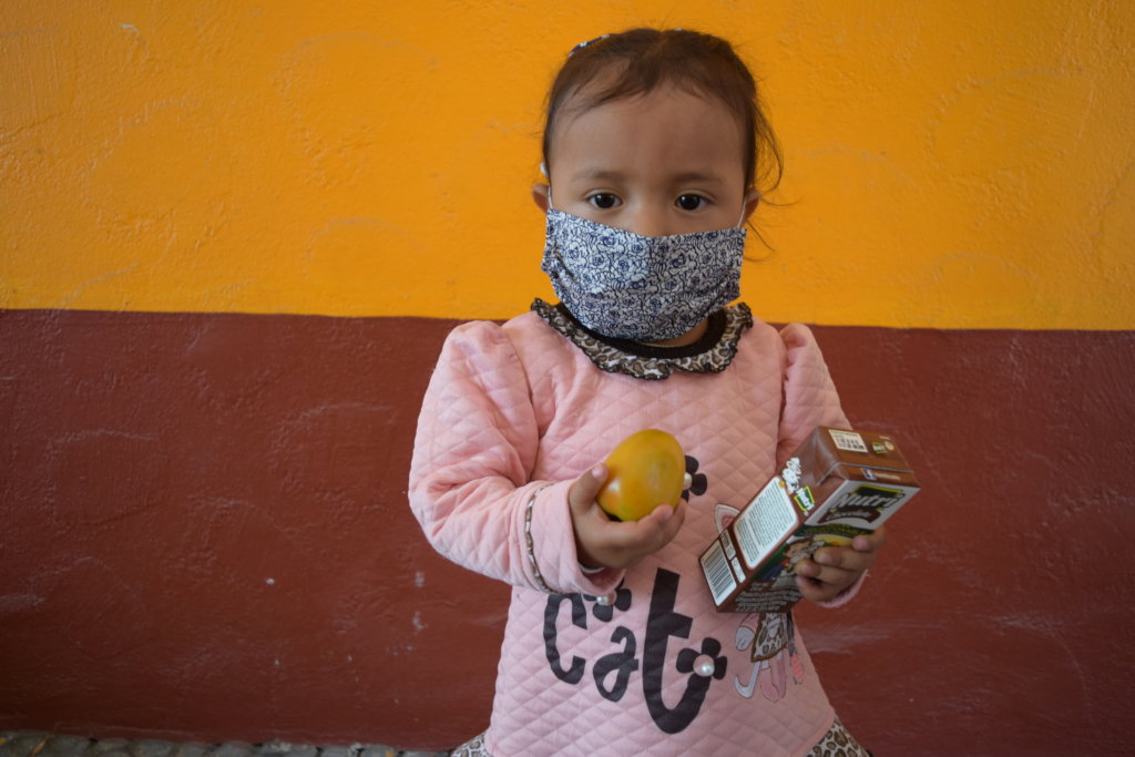 Support families struggling with hunger in Puebla.