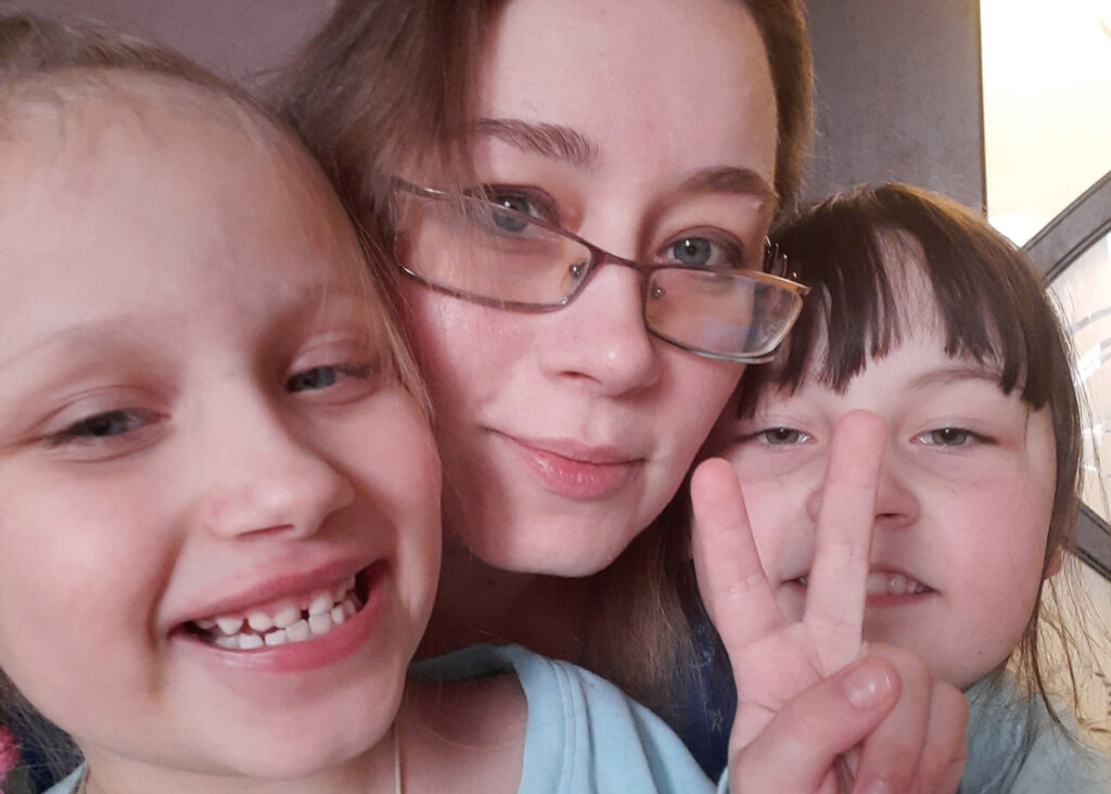 Eugenia and her daughters