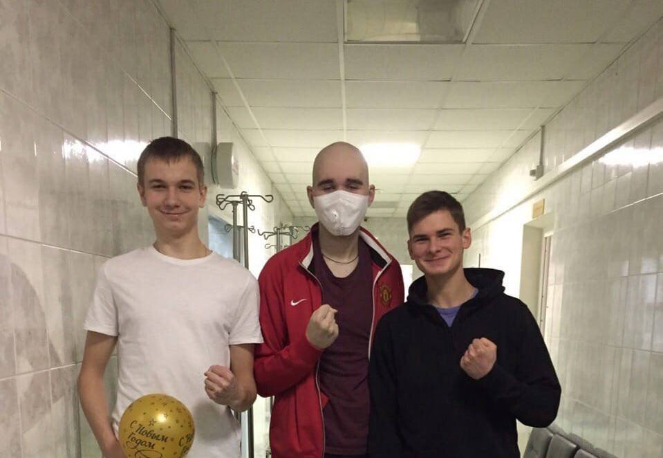 Peter and his friends in a hospital