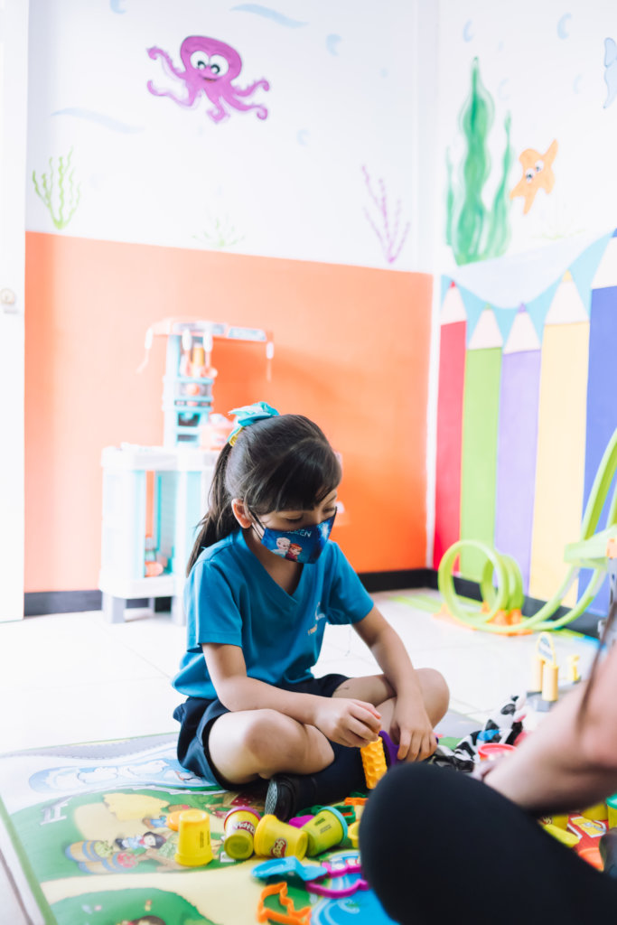 Donate hope to children in San Jose, Costa Rica