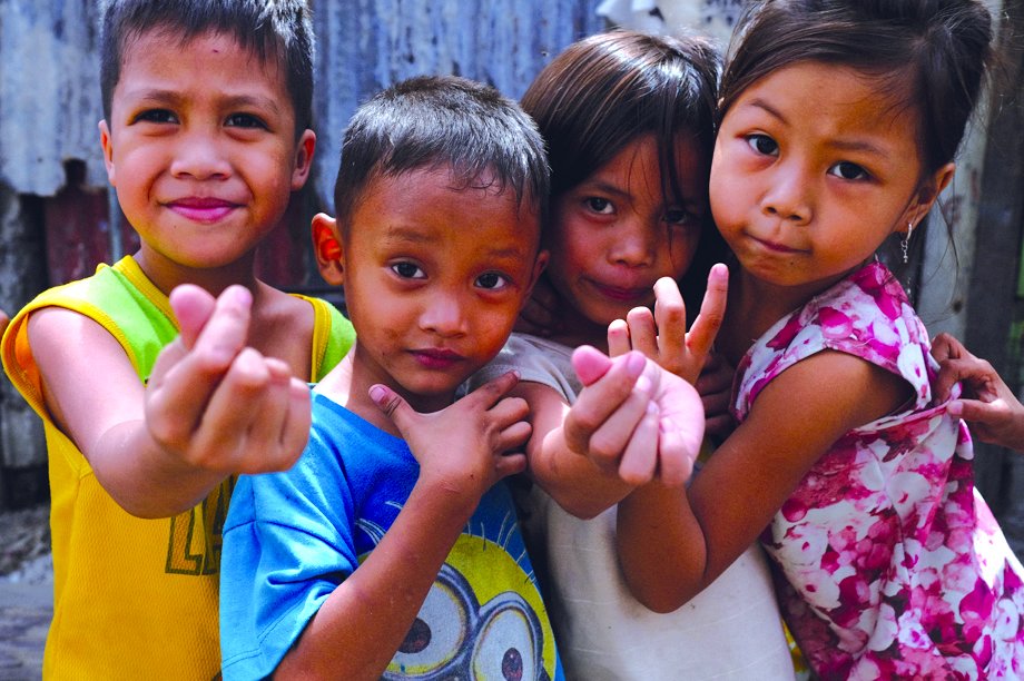 Have you ever imagined living children in garbage?