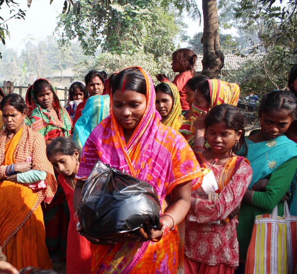 Food package distribution to the rural woman