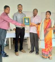 DFO Porhat Nitish with parents of late R Prajapati