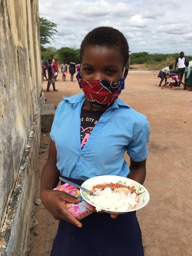 Empower Mozambican girls to go to high school