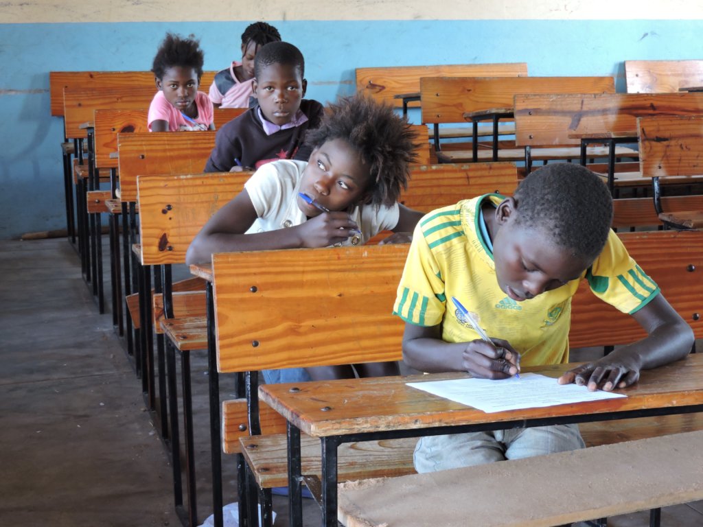 Empower Mozambican girls to go to high school