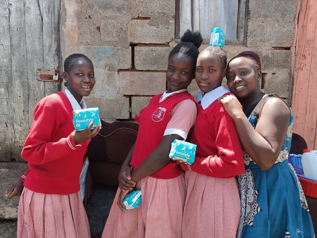 Slum Girls: End Period Poverty in Nairobi slums!