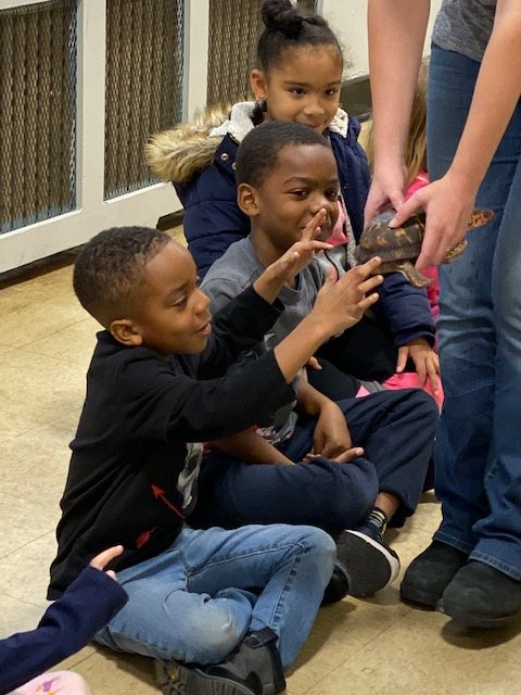 Help 50 Title 1 Classrooms Meet Wildlife Up-Close!