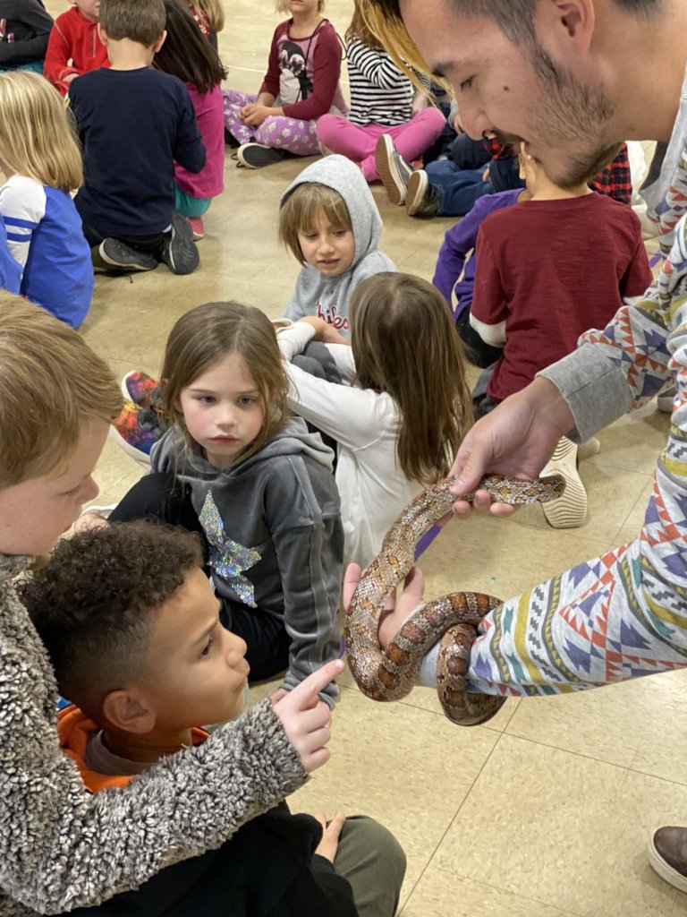 Help 50 Title 1 Classrooms Meet Wildlife Up-Close!