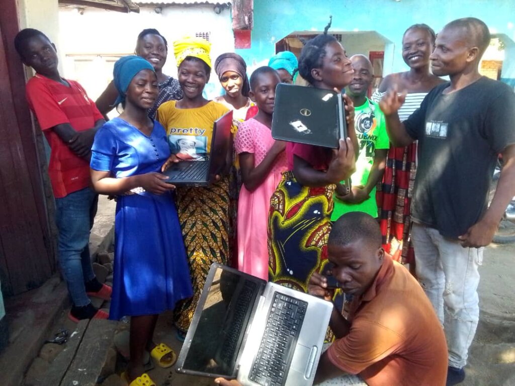 Support a "Smart Village" in Malawi
