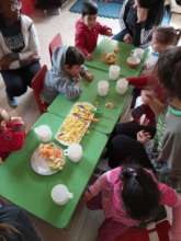 Children having breakfast