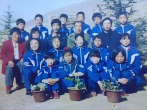 Little TXJ in mountainous village hometown school