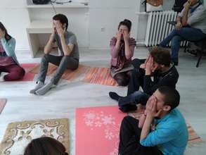 Laughing Yoga 10