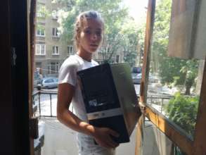 Vesela receives her new PC