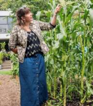 Kerry Godliman visits Putting Down Roots garden