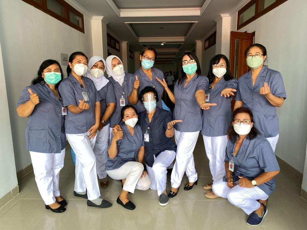 Help Women who Help Women thru Midwife Training