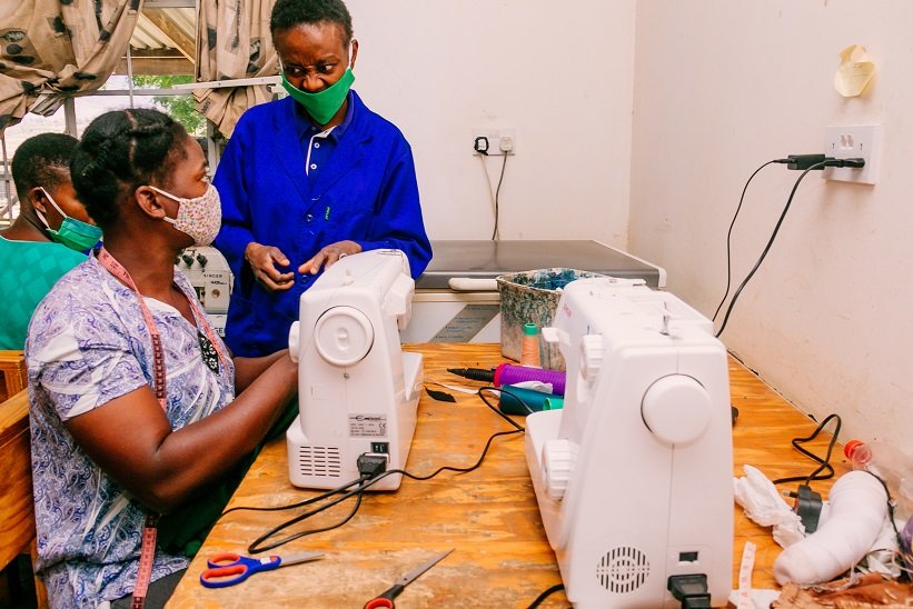 Training leaders in Zimbabwe's Deaf Community