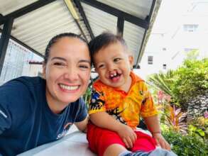One of Our Ecuador-based Dentists with a Patient